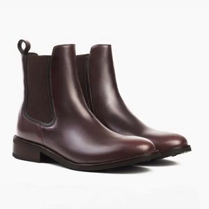 Thursday Boot Co Duchess Boot in Brown sz 7